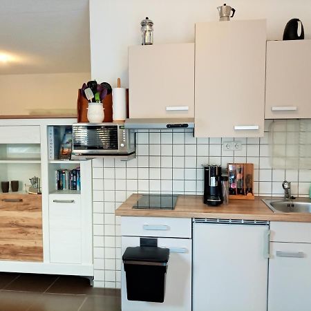 Bodensee Apartment Meckenbeuren Neuhaldenstrasse Экстерьер фото
