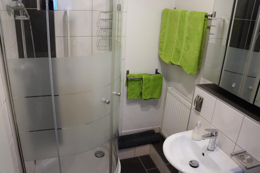 Bodensee Apartment Meckenbeuren Neuhaldenstrasse Экстерьер фото